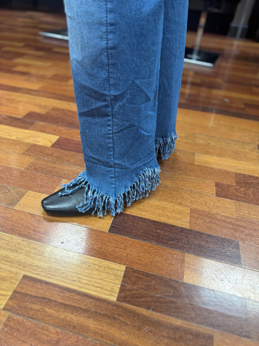 Amorosa Shrivel Trim Jeans