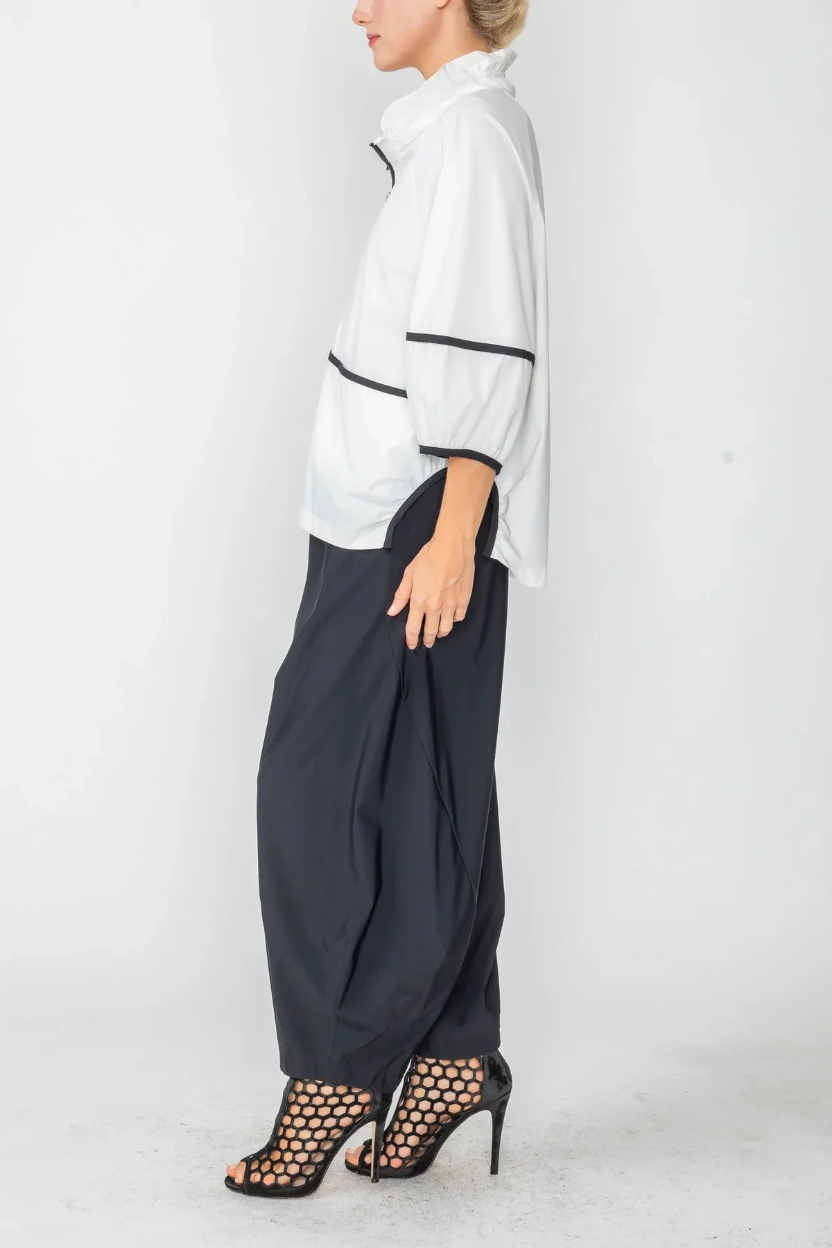 IC Collection Stretch Rouched Sleeve Rouched Stand Neck Sip up Jacket