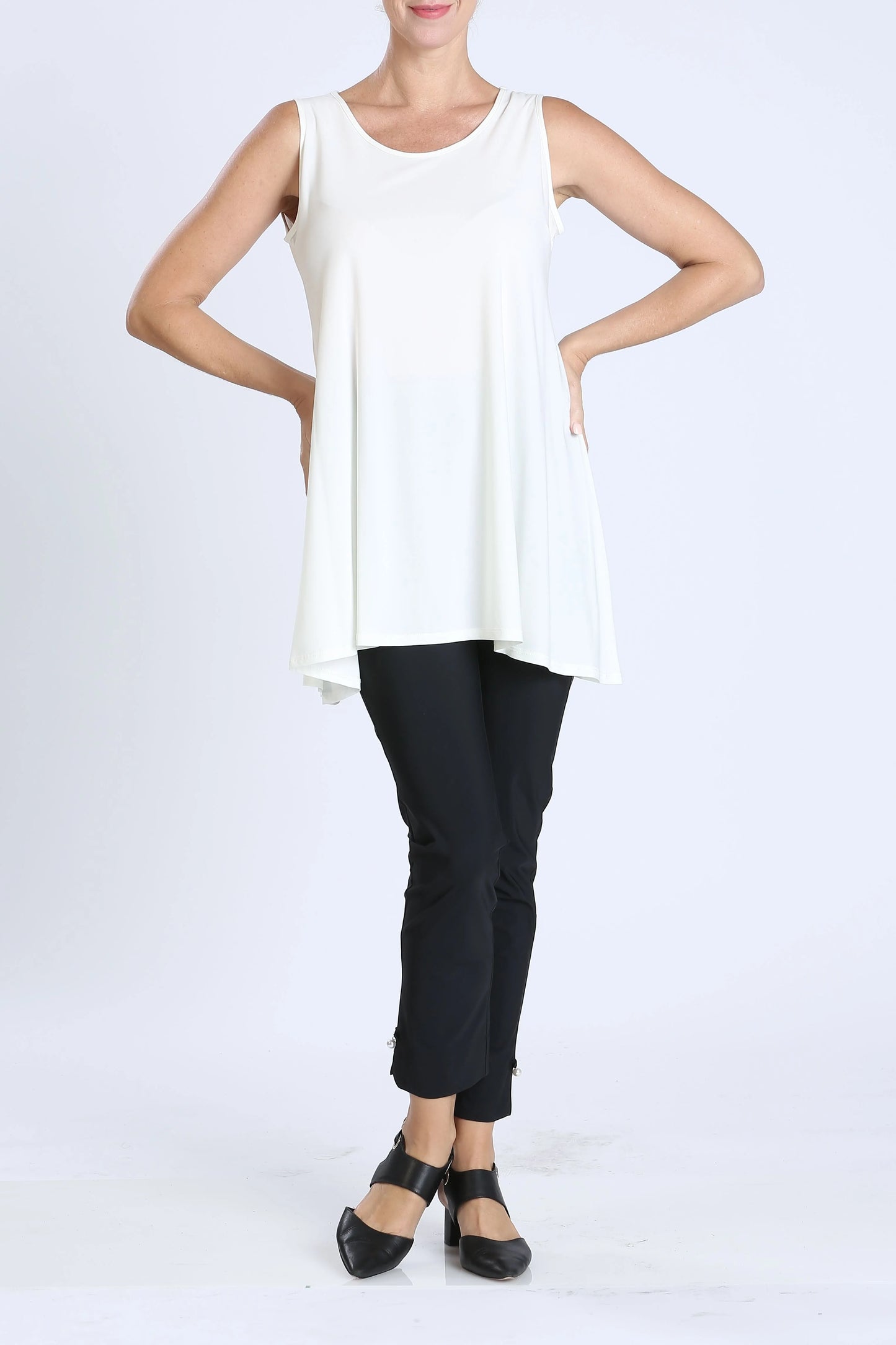IC Collection Basic Tank Top