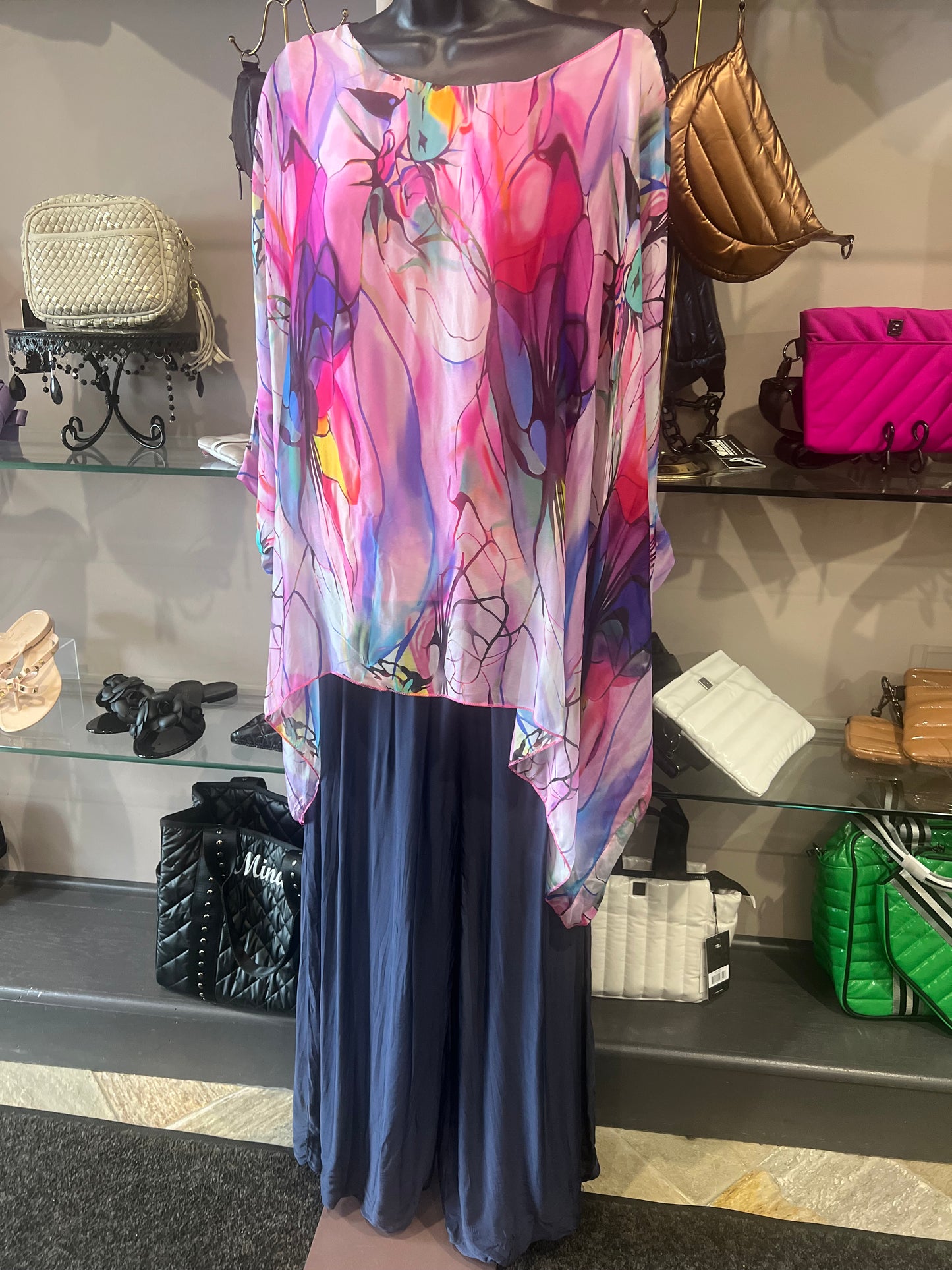 Look Mode Silk Abstract Print One Size Fits Most Top