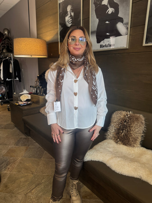 Rosa Clothing Chic Vibe Heart Textured Button Oxford Shirt Loose Fit Shirt