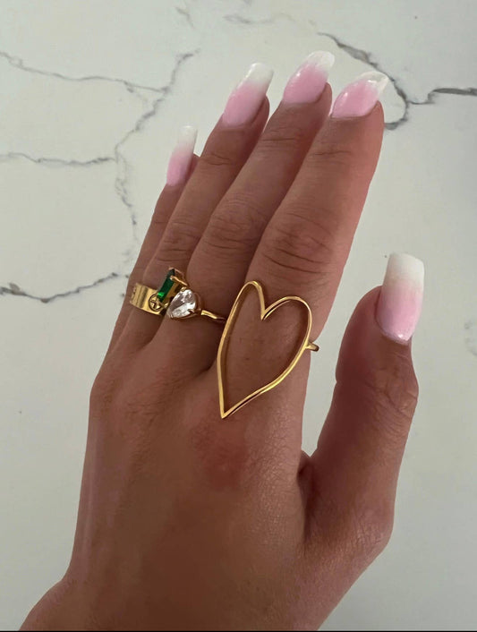 CHANSUTTPEARLS GOLD HEART RING