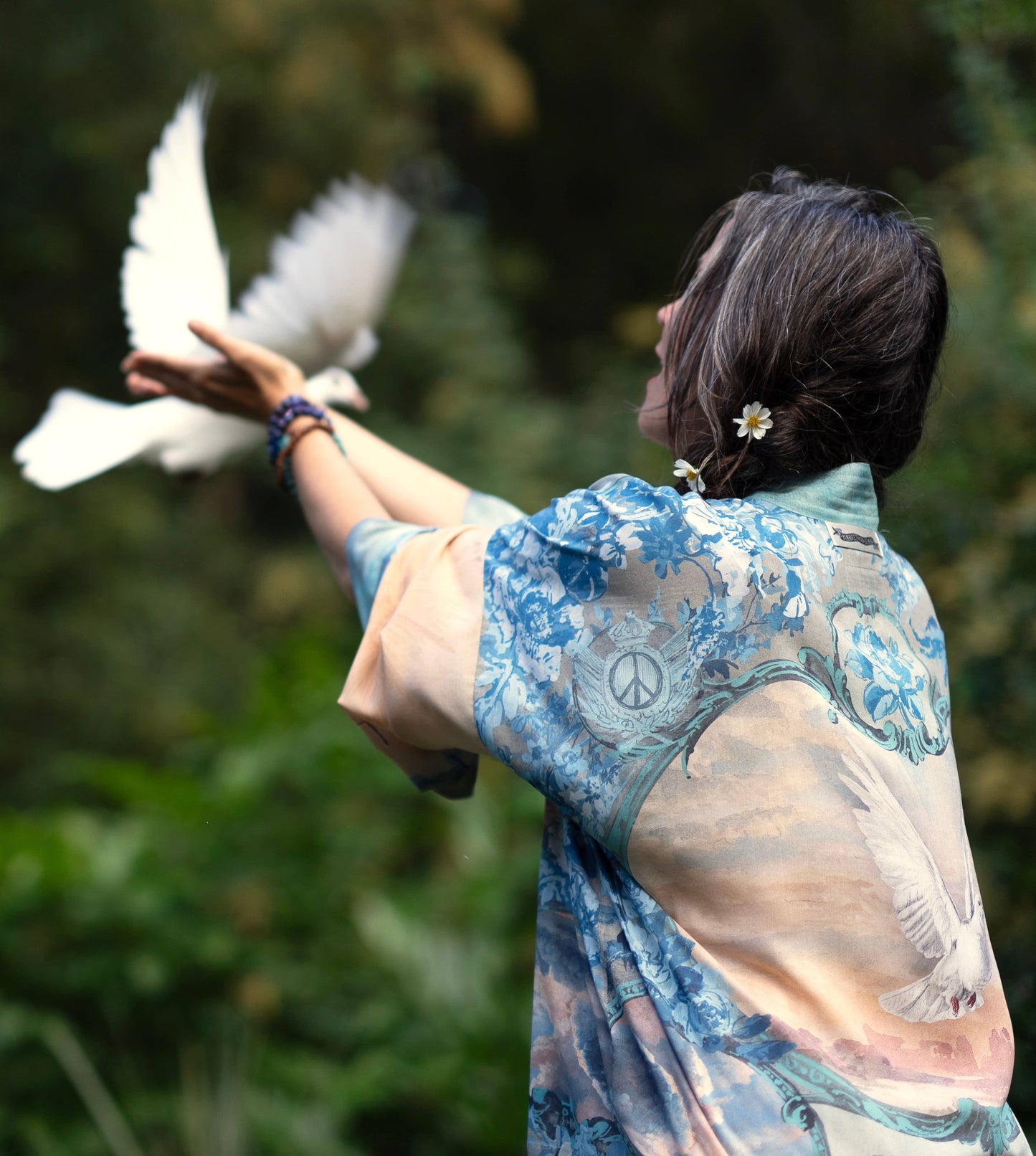Market to Stars
Peace Out Cropped Kimono Pixie Duster with Doves and Sunrise