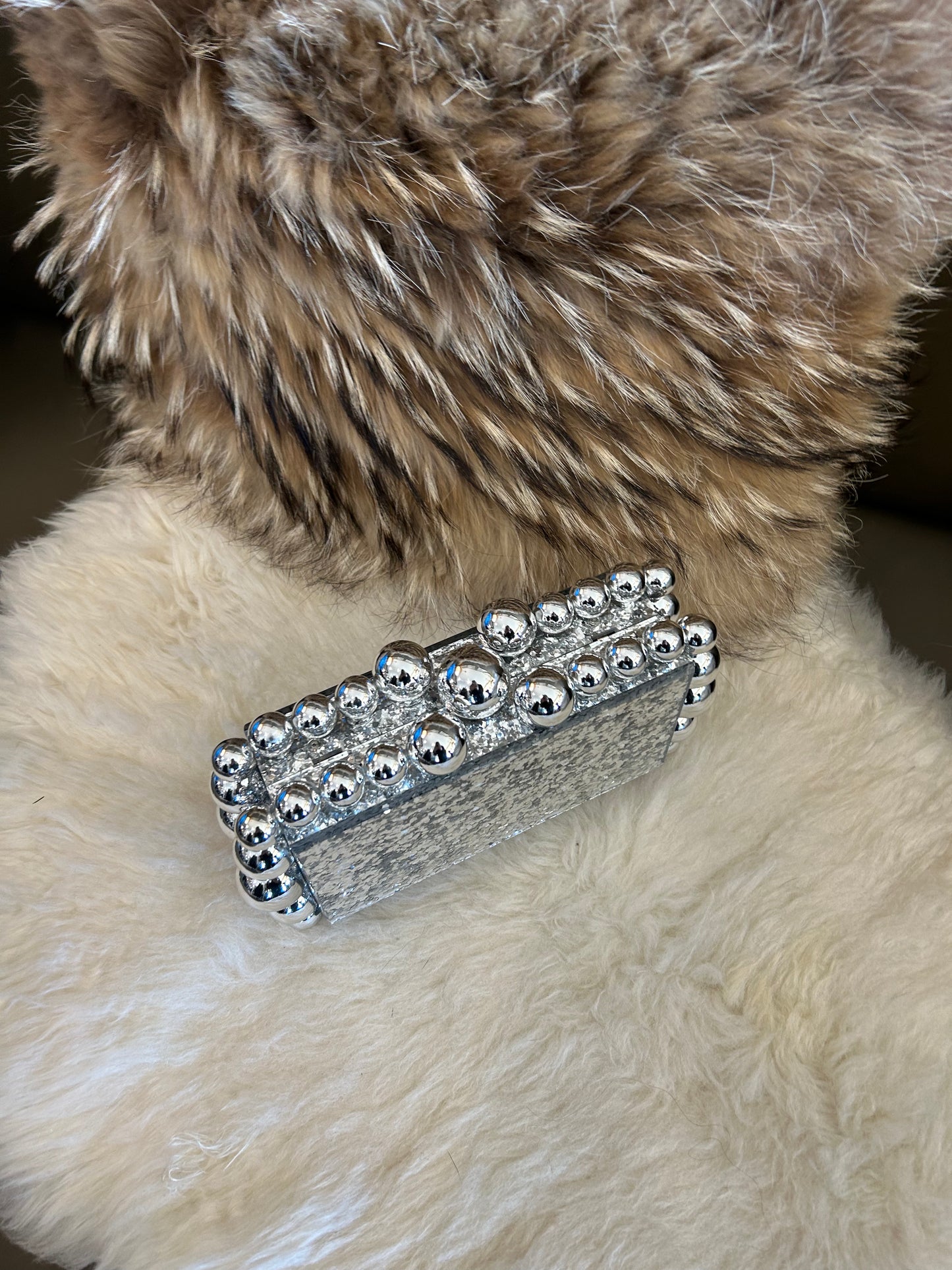 Linny Co Daphne evening bag look