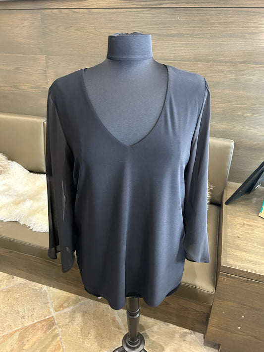 Last Tango V-Neck Chiffon Butterfly Sleeves Top