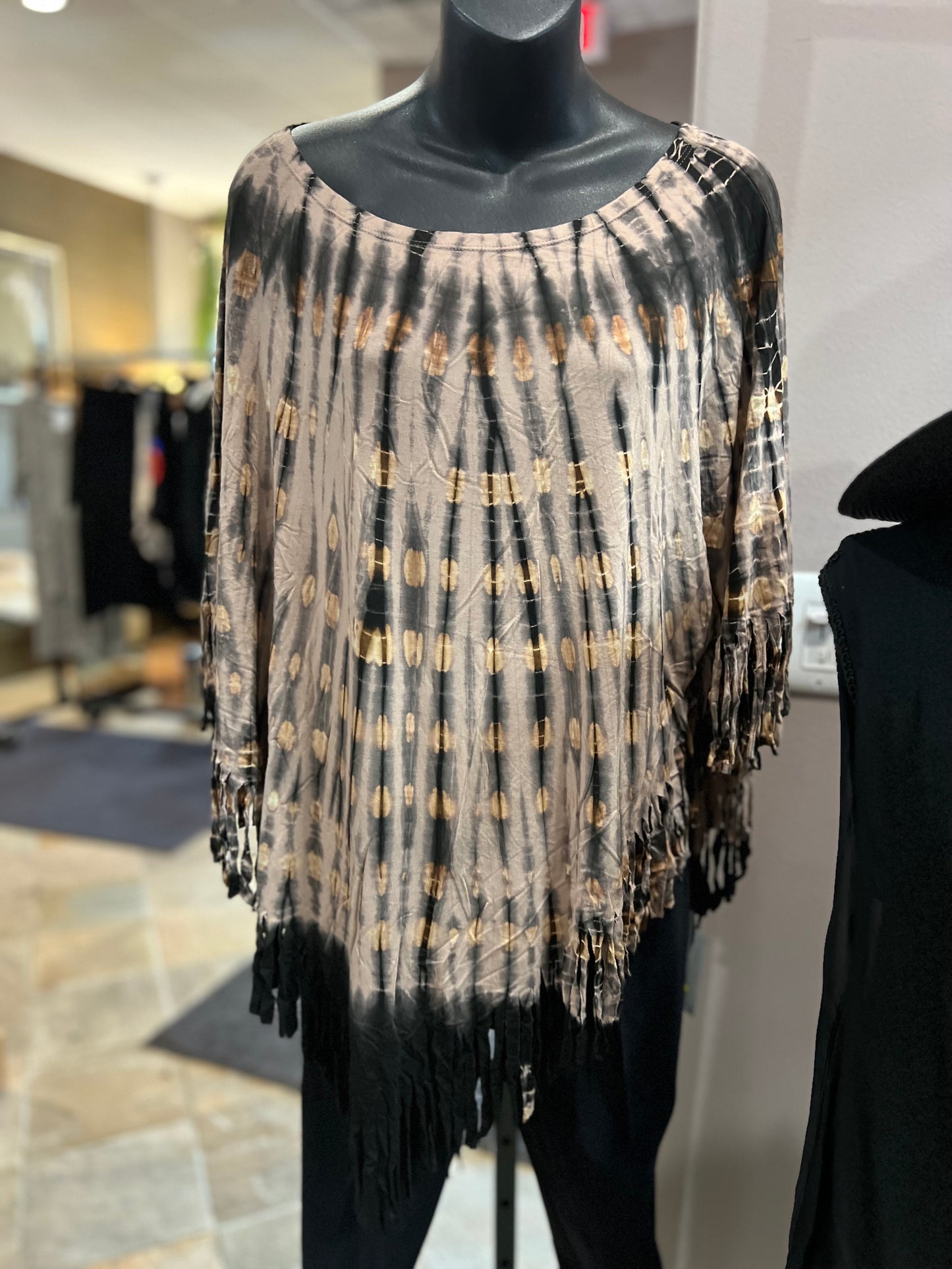 Kokomo V-Point Tunic Top One Size Fits