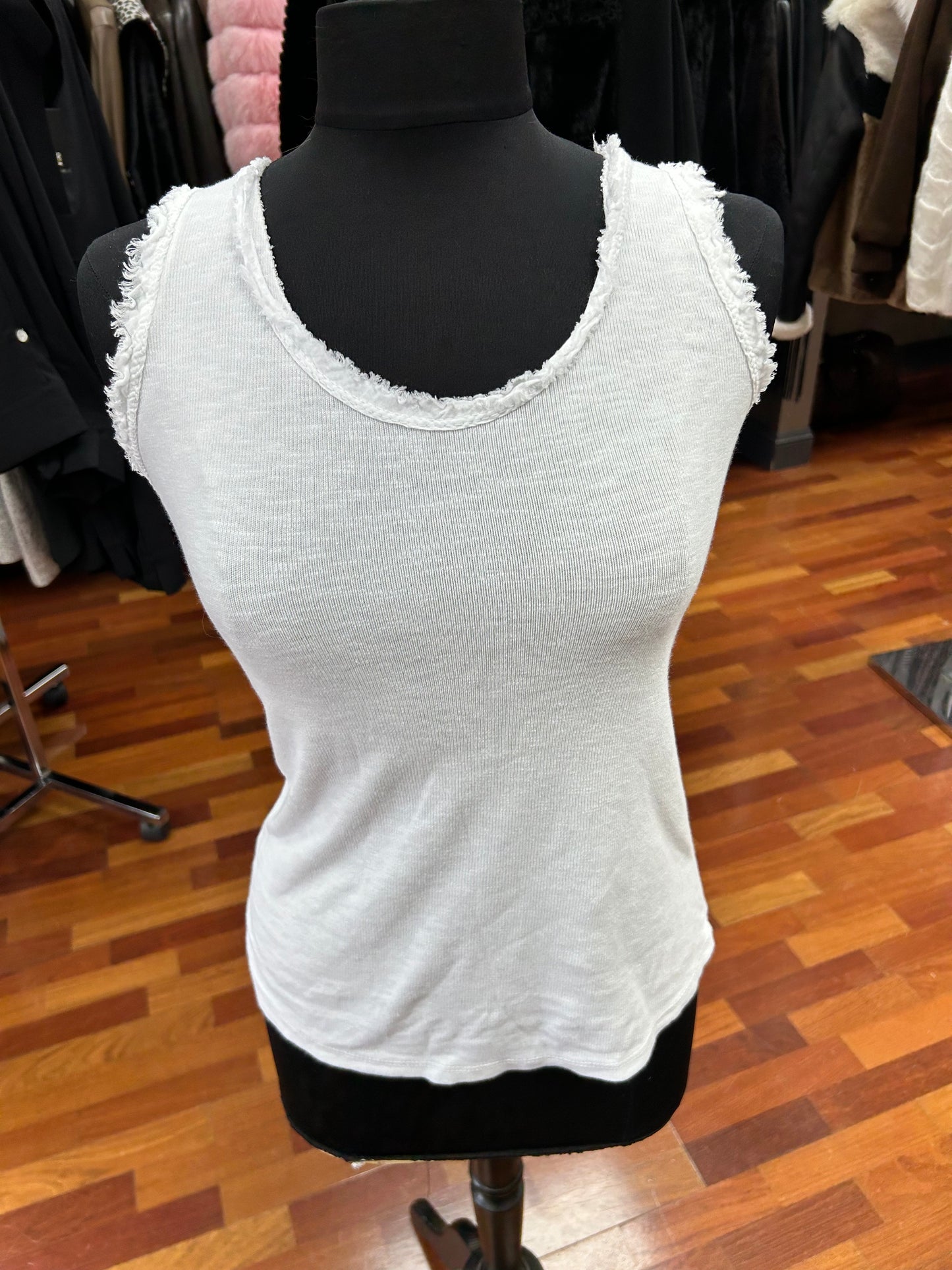 New Collection Made in Italy Tank Raw Edge Neck Line Top One Size Fits up to size 10