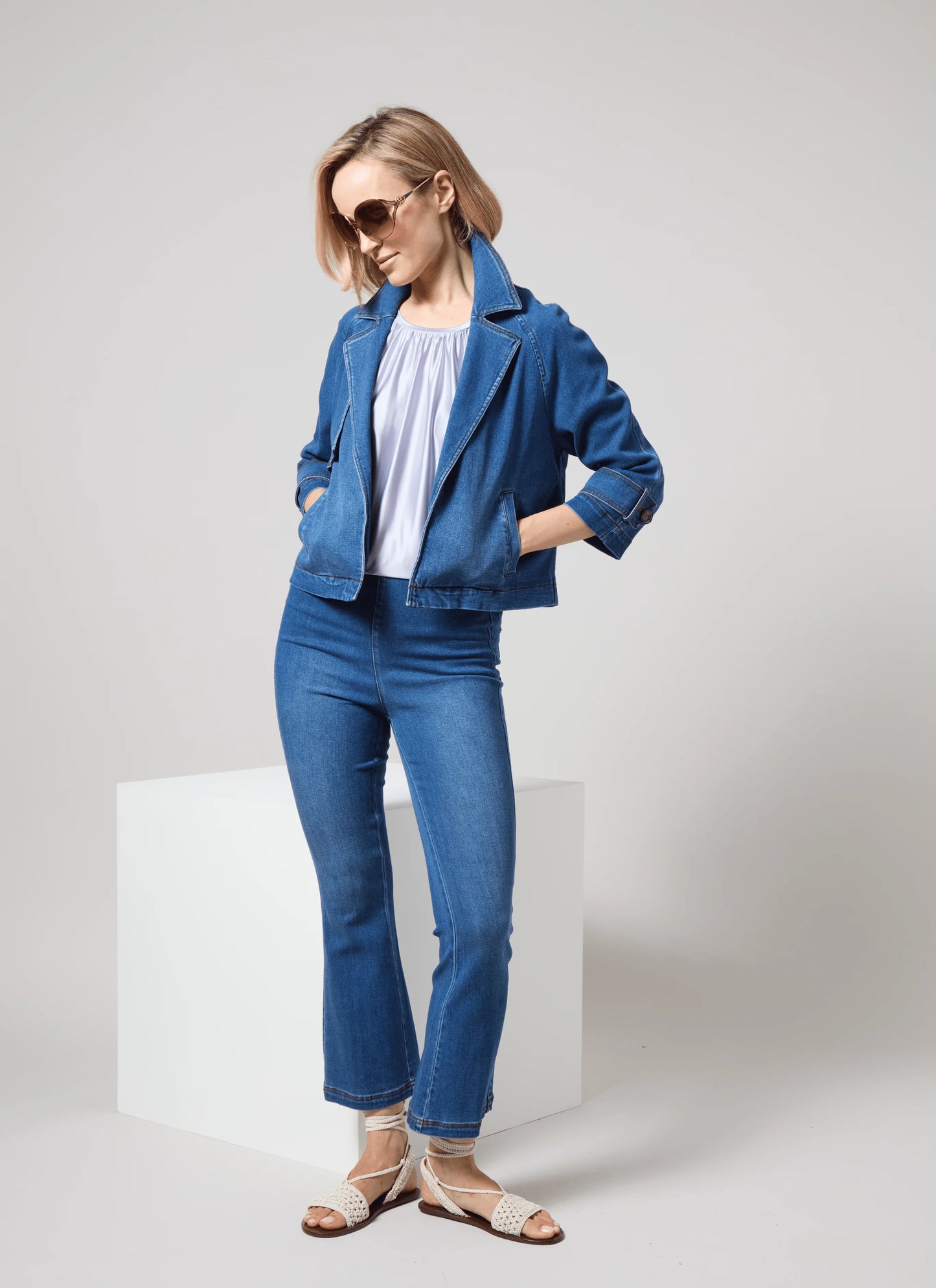 Lyssè Jade Stretch Tencel Denim Flare (27" Inseam)