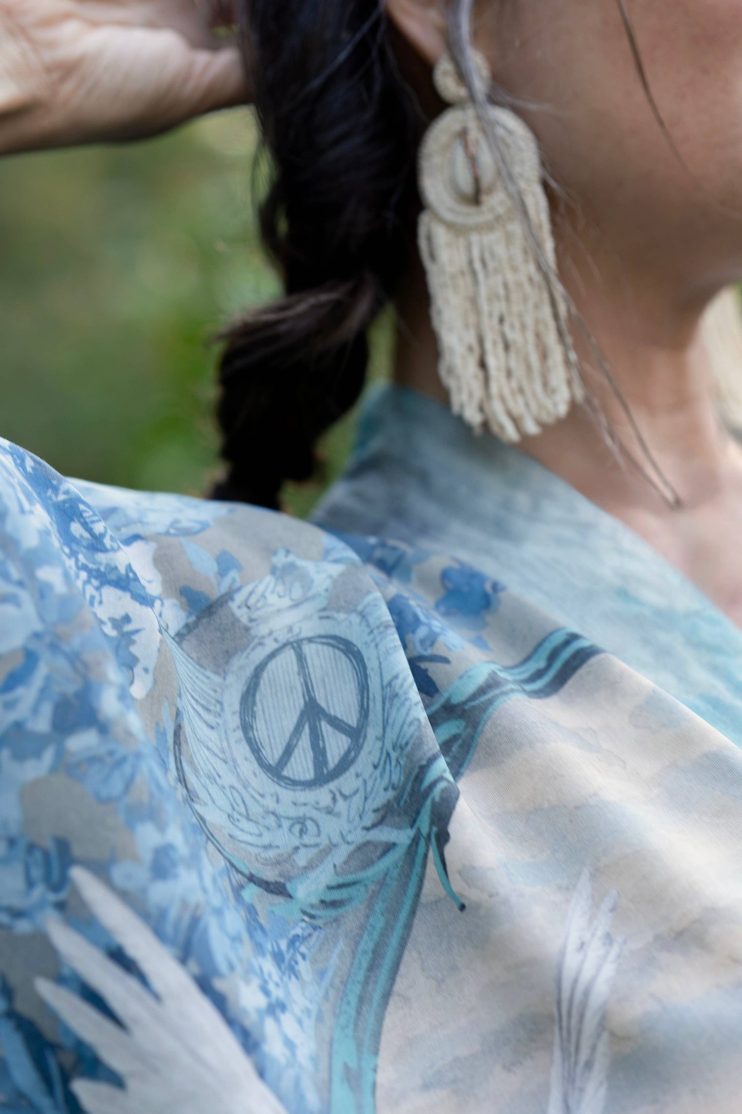 Market to Stars
Peace Out Cropped Kimono Pixie Duster with Doves and Sunrise