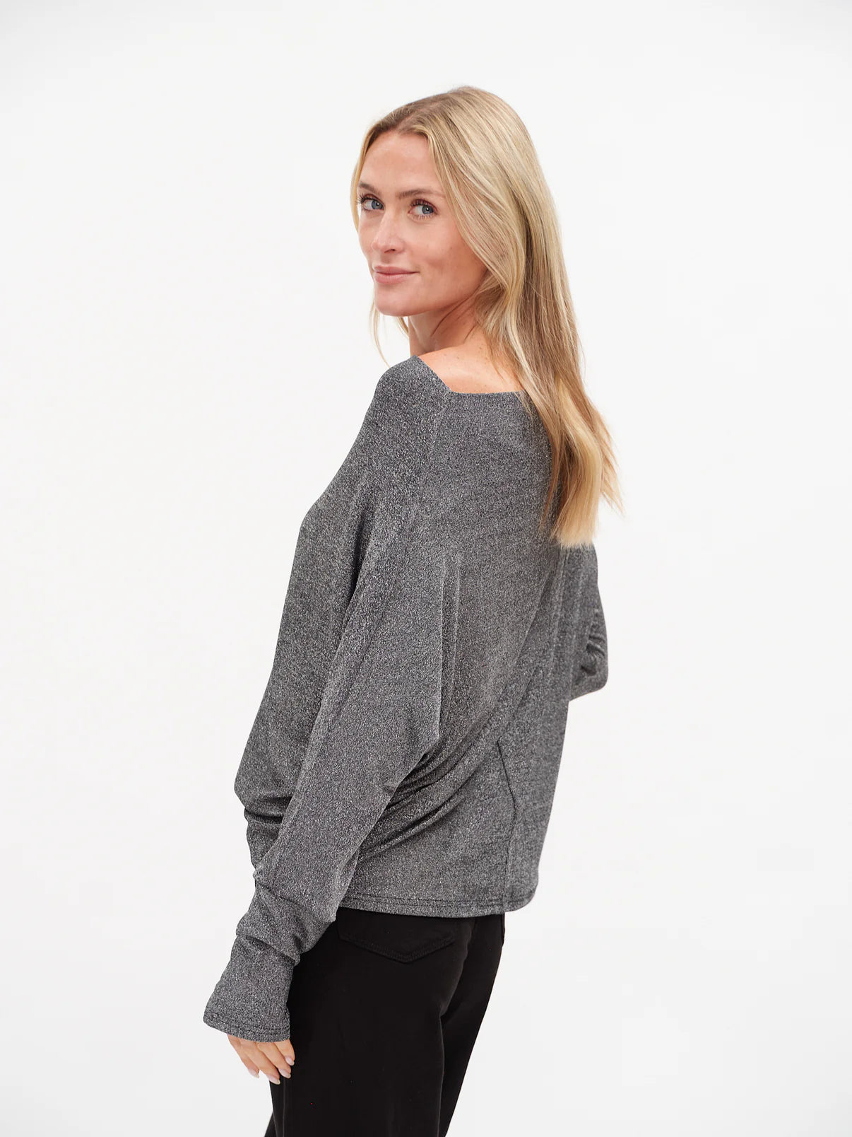 SIX/FIFTY The Anywhere Top Long Sleeve Sweater Top