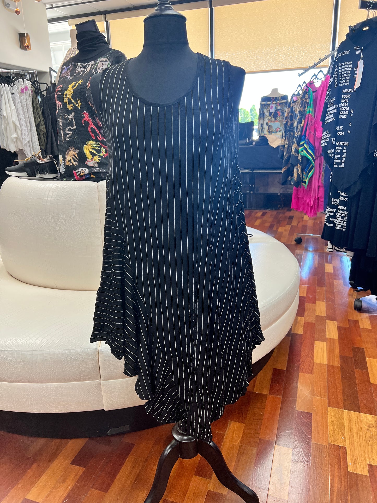 Kozan Asymmetrical dress with a legging or capri