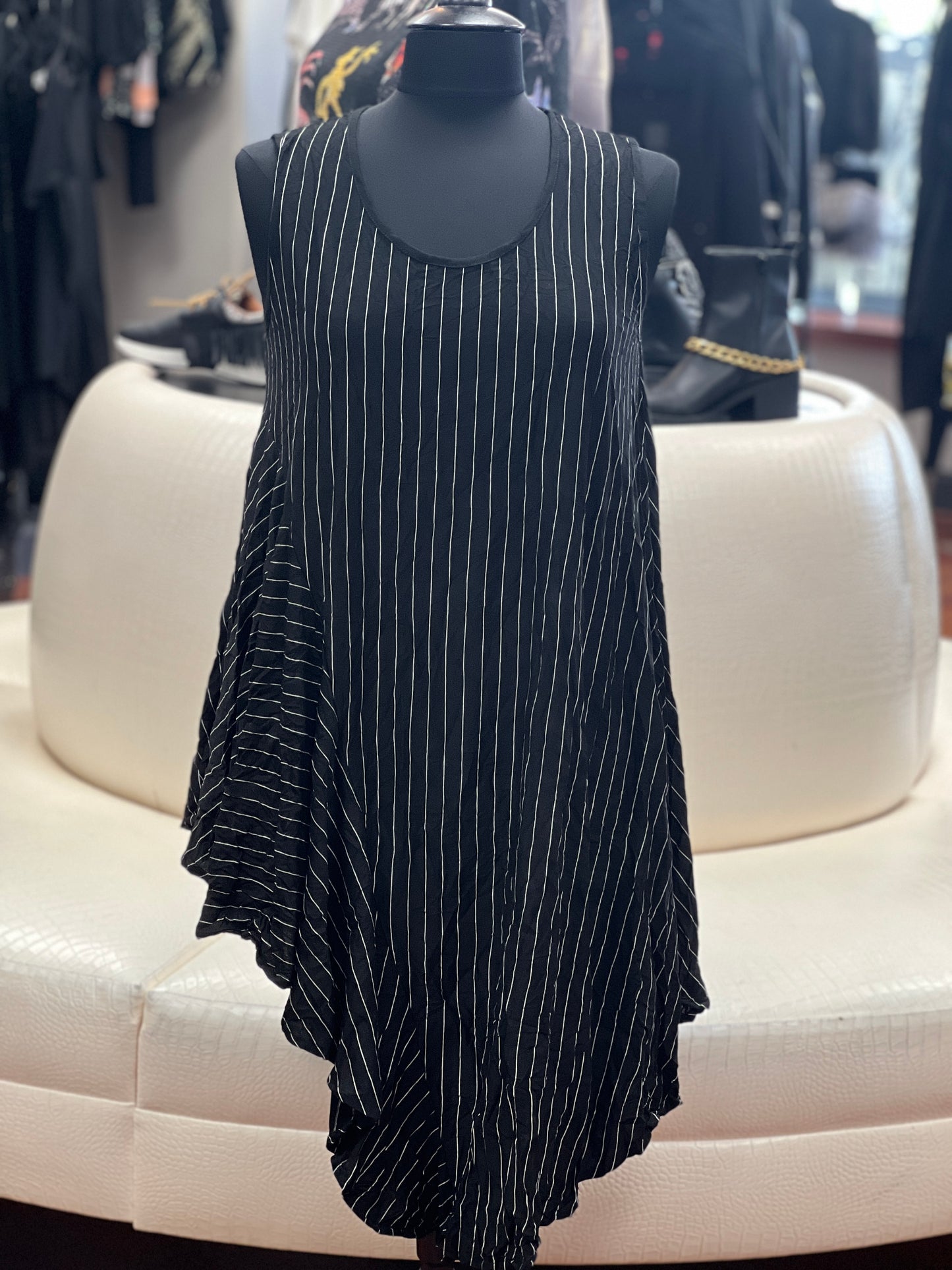 Kozan Asymmetrical dress with a legging or capri