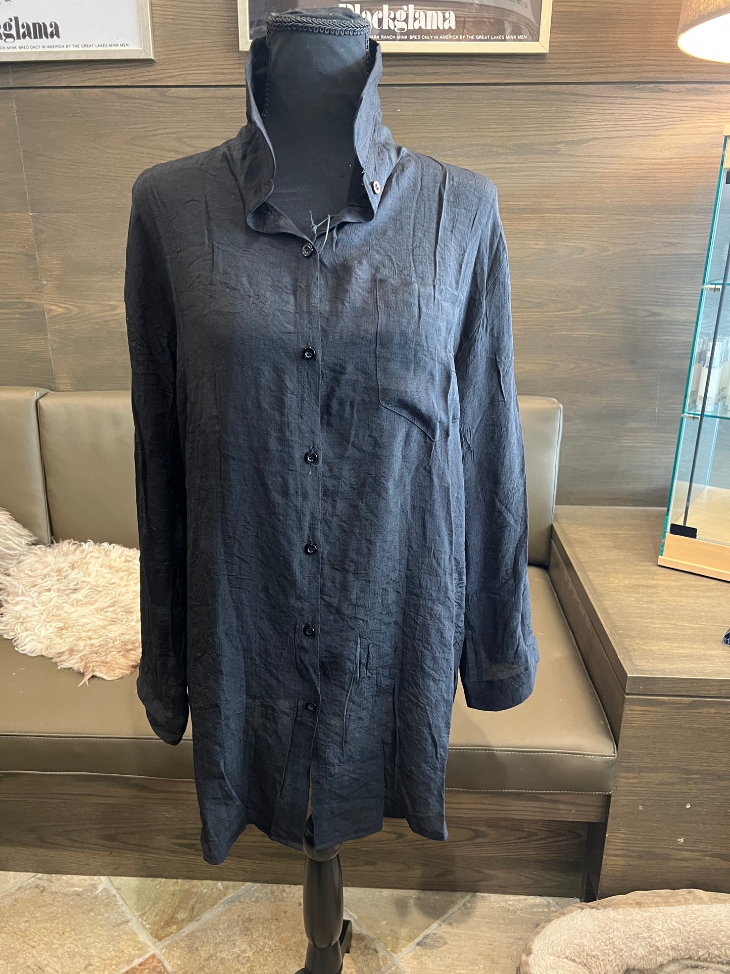 Hello Gorgeous Georgia Star Lace Button Down Shirt