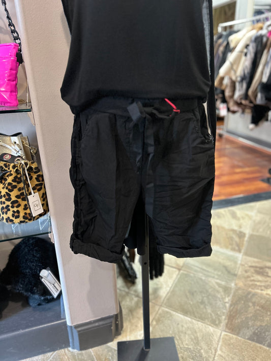 Look Mode Crinkle Bermuda Shorts with Ribbon One Size Fits Most