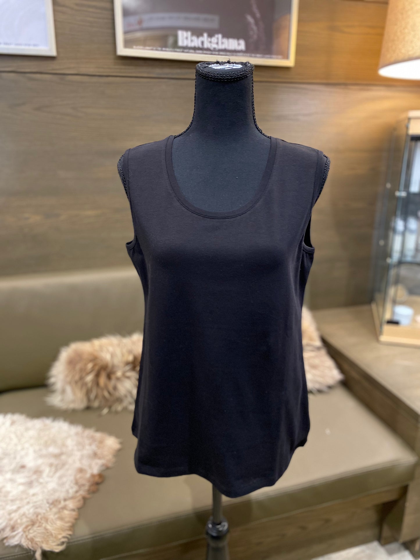 Dolcezza Essential Basics Tank Top