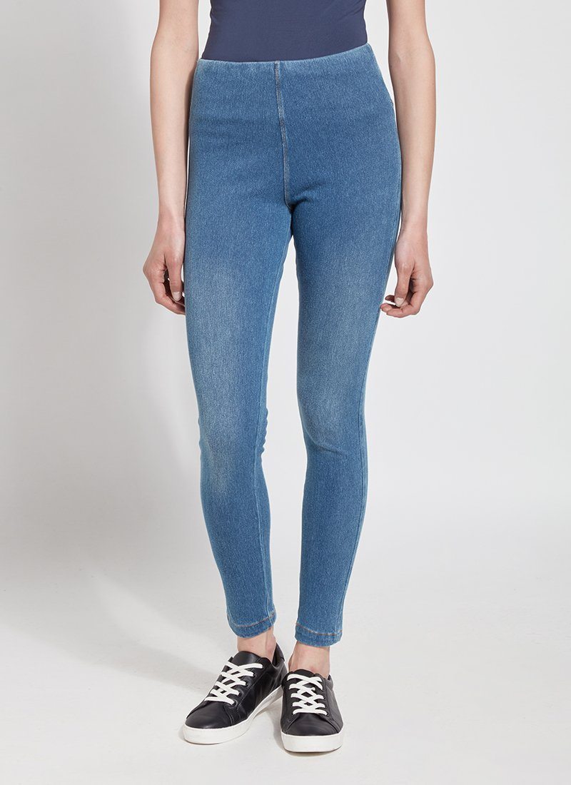 Lyssè Toothpick Denim Leggings