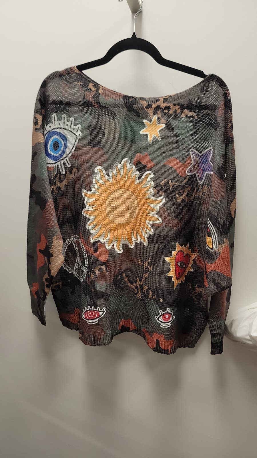 Loowie Olive Camo Sun Round Knit Printed Sweater