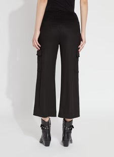 Lyssé Anita Crop Cargo Pant(25" Inseam) Black