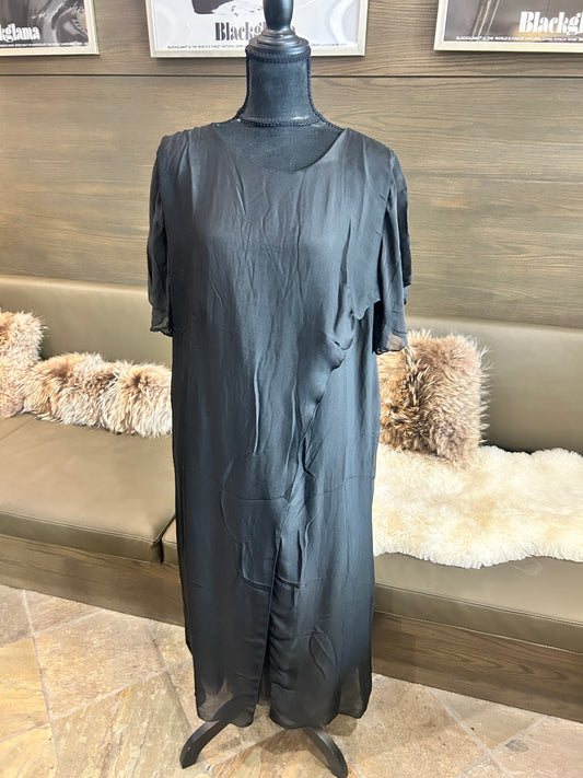Elle Scoop Neck Shear Sleeve and Bottom Tunic Top