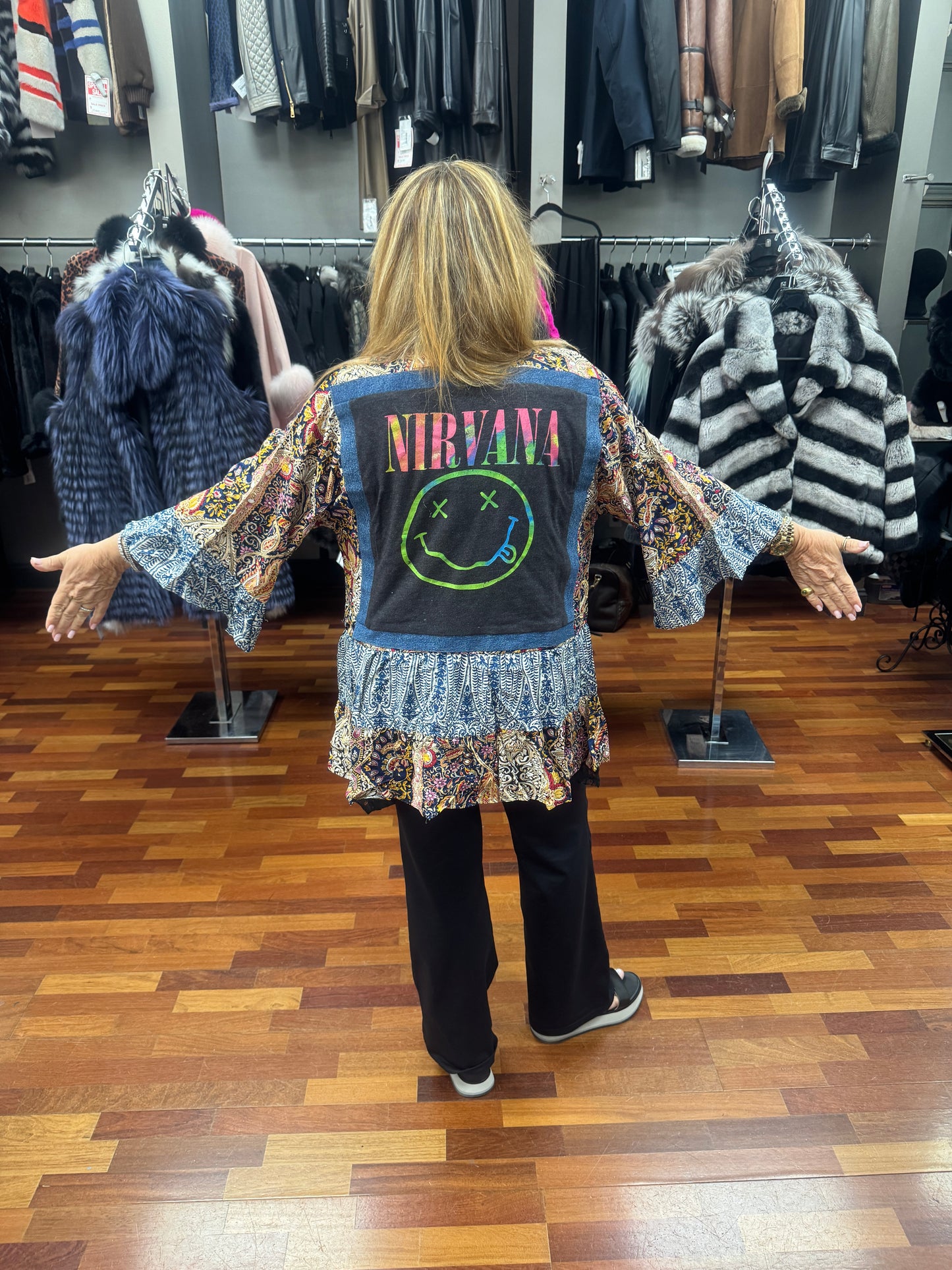 Shannon Passero Band Kimono