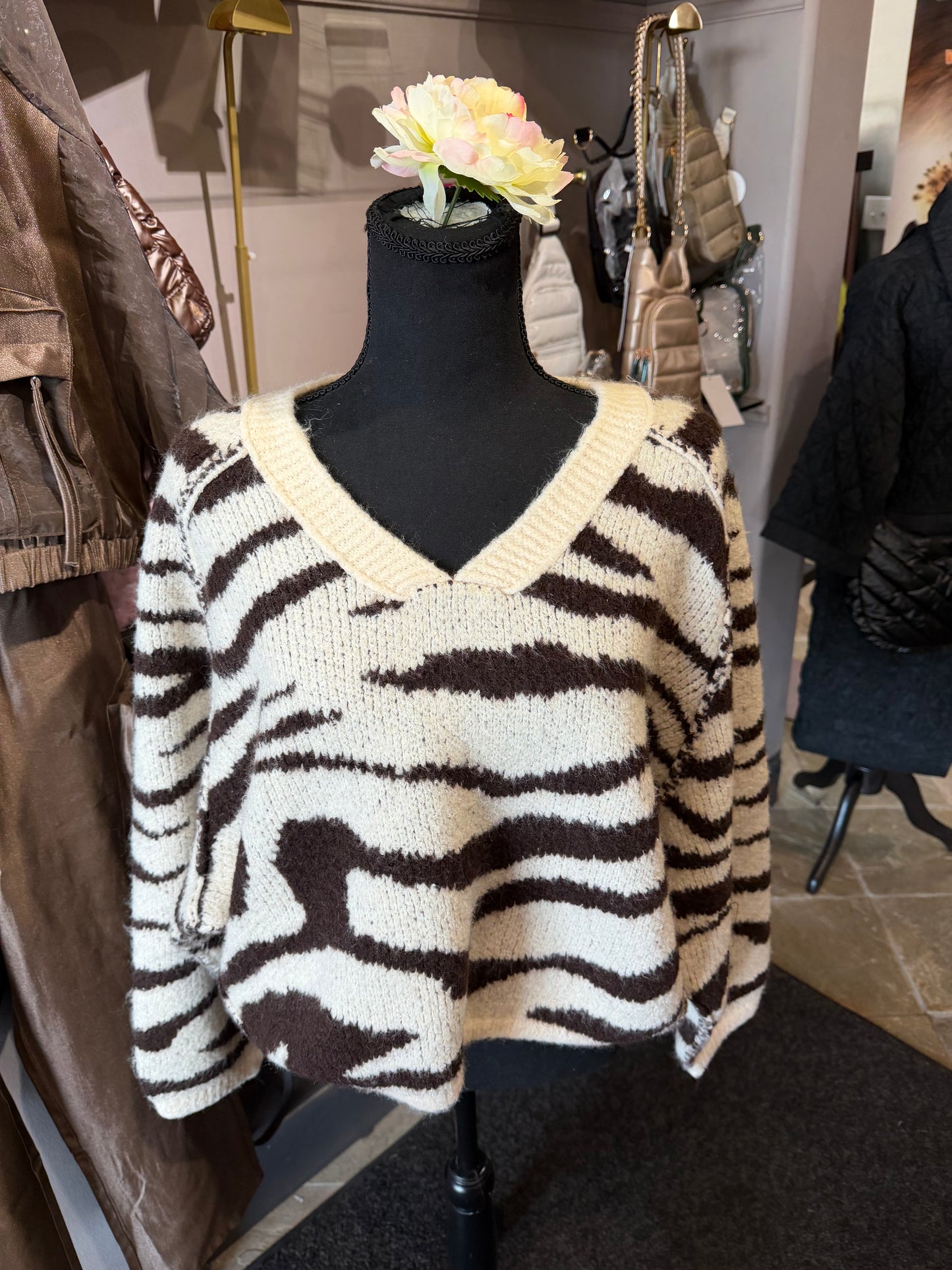 Gigio Zebra Print V-Neck Boxy Sweater