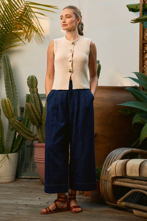 Jade by Jane Sleeveless Vest Button Down Sweater
