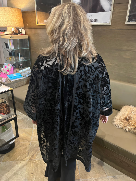 L.A. Soul Black on Black Velvet Kimono One Size